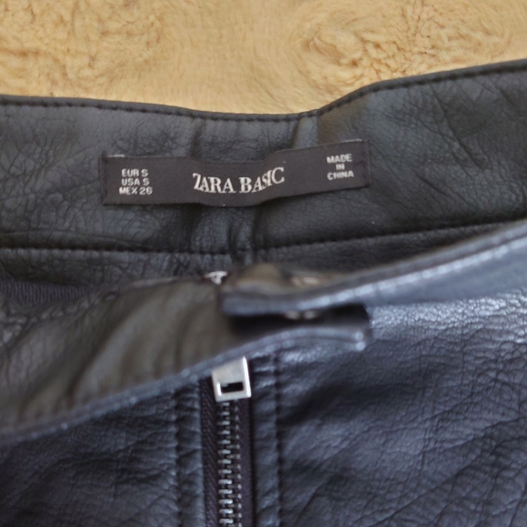 Zara Vegan Leather Mini A-Line Skirt, - Picture 4 of 5